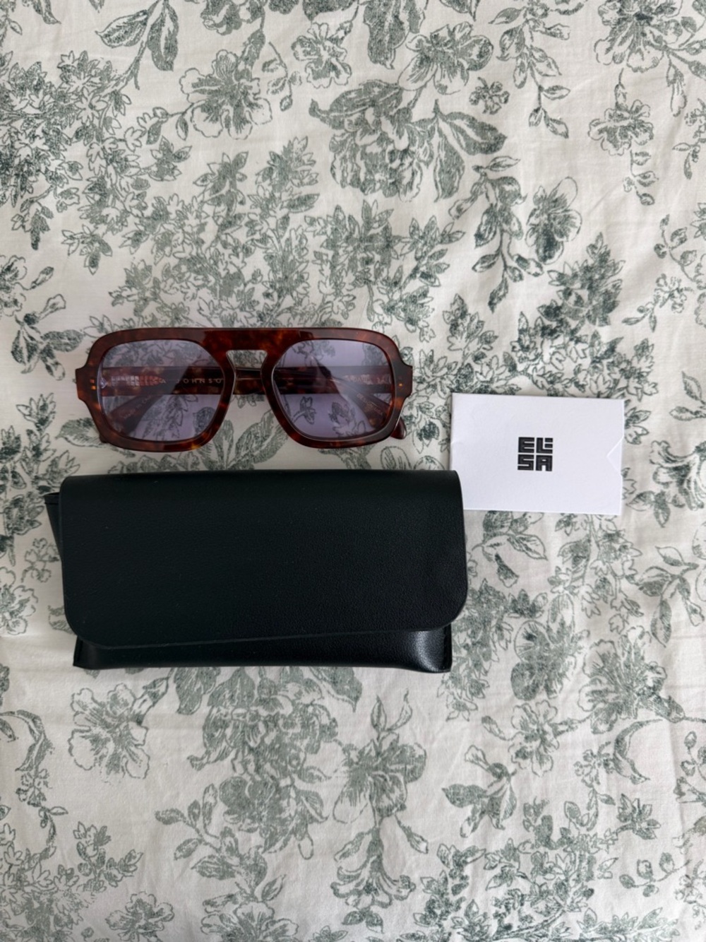 Elisa Johnson Jane Sunglasses - Picture 2 of 6